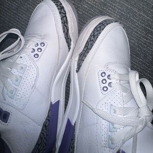 Jordan 3 Iris (kids 4.5Y)